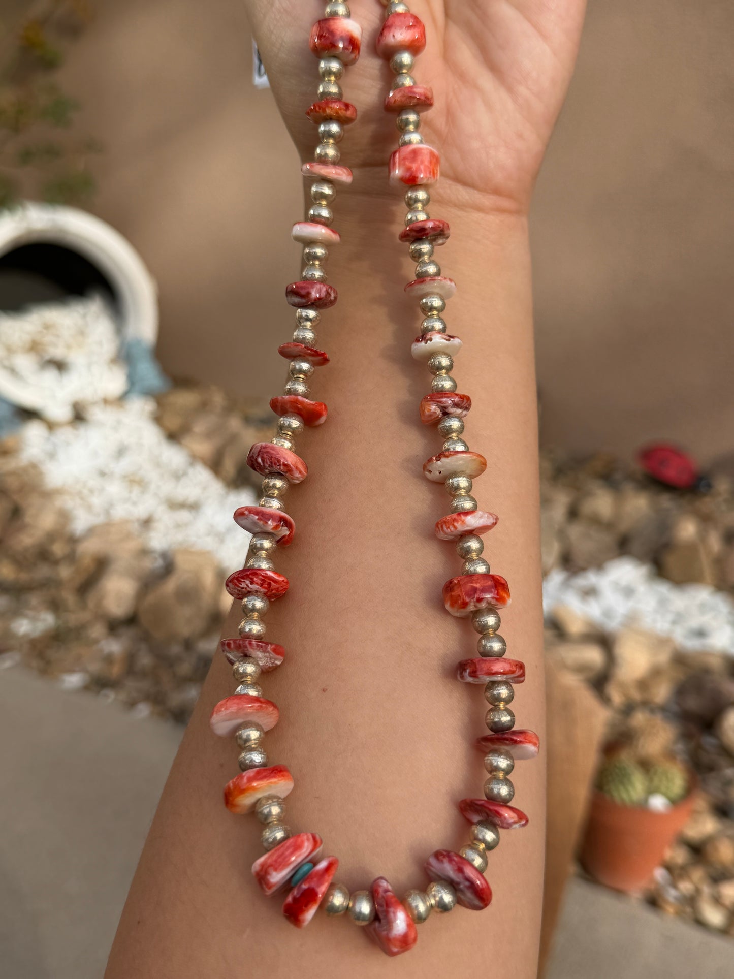 Chimney Butte Red Spiny & pearls 24.5"