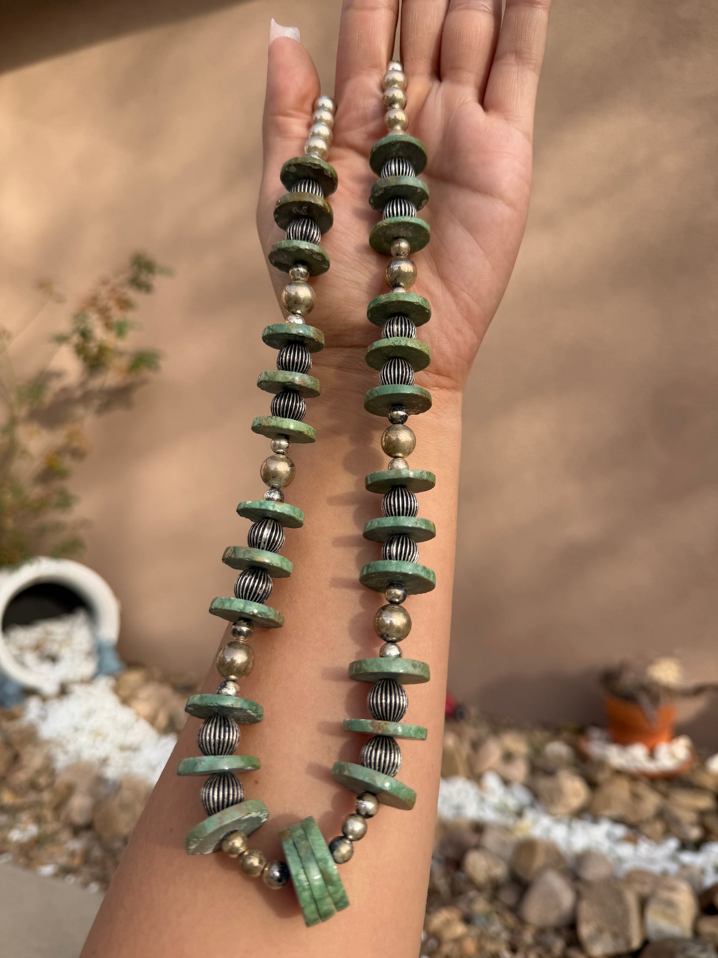Chimney Butte melon pearls & turquoise 26.5"