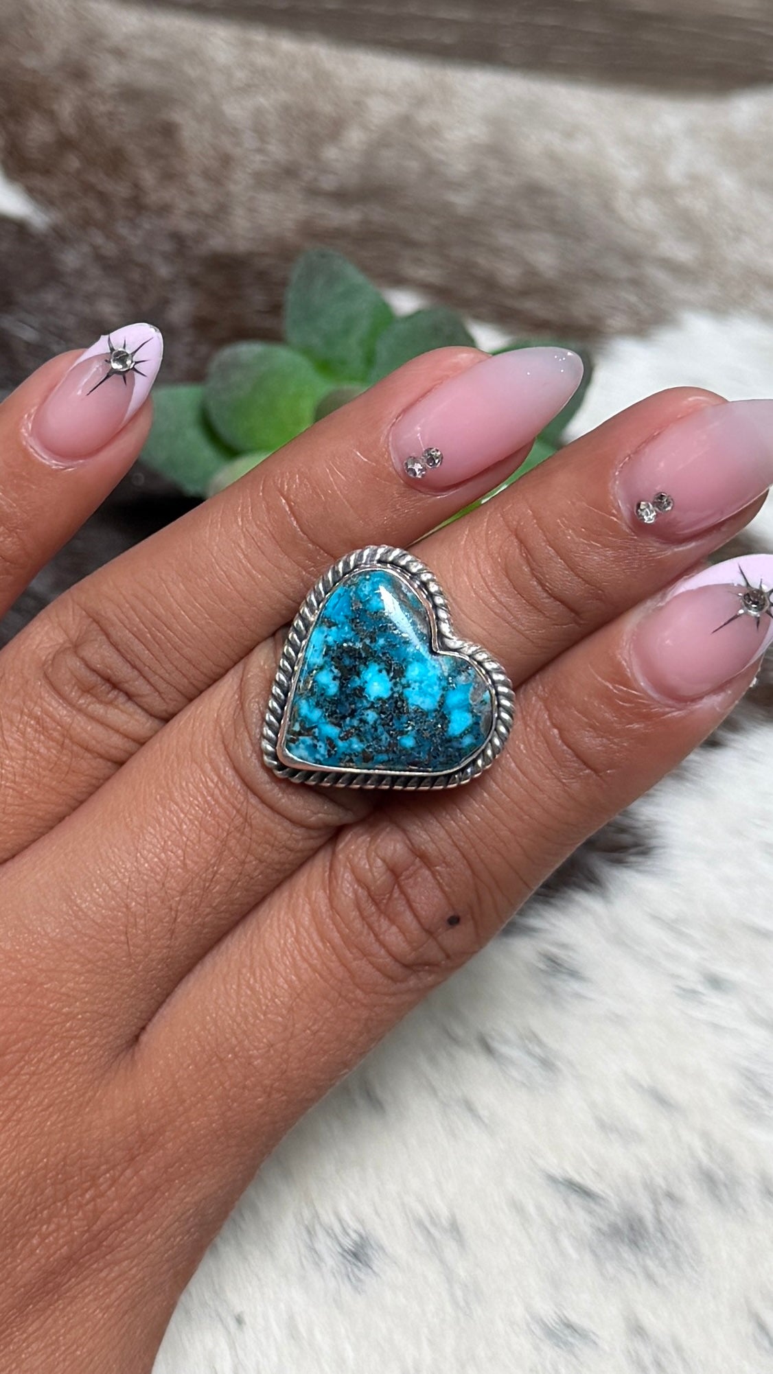 Morenci TQ heart ring size 6