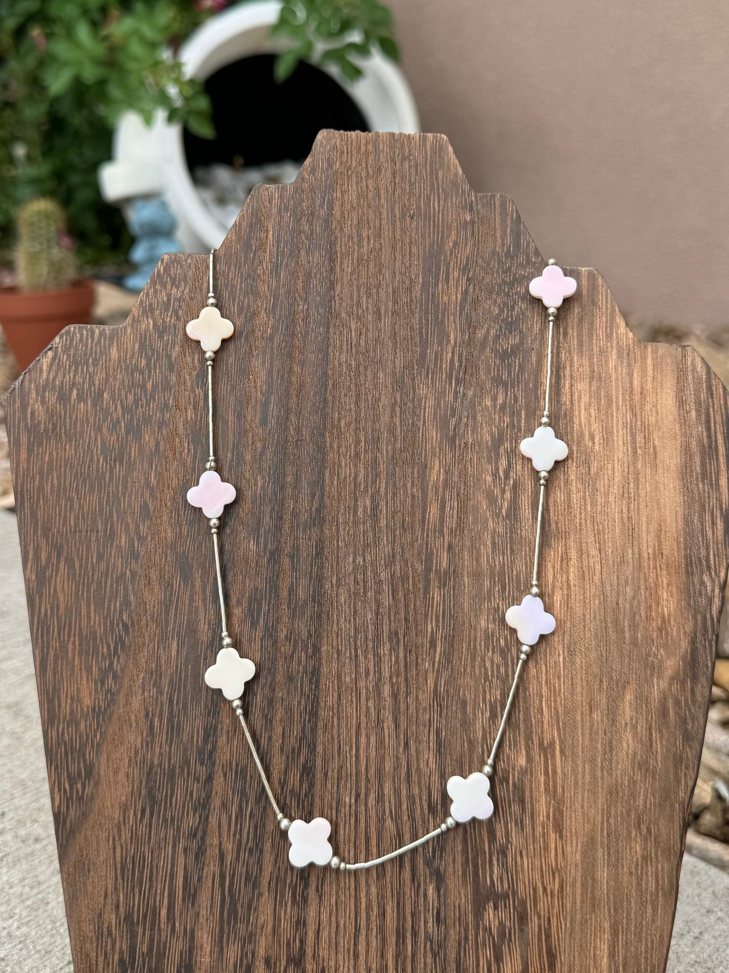 Pink Conch flower necklace