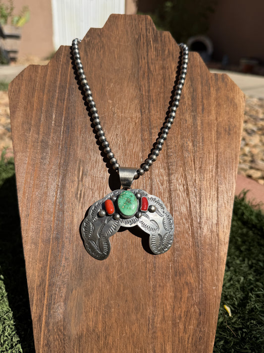 Chimney Butte Naja Pendant