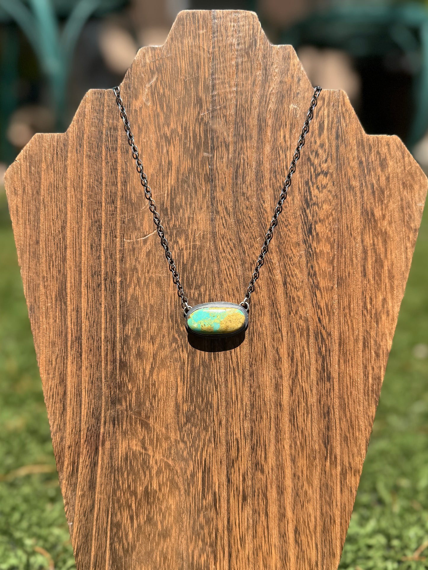 Roystone Bar necklace