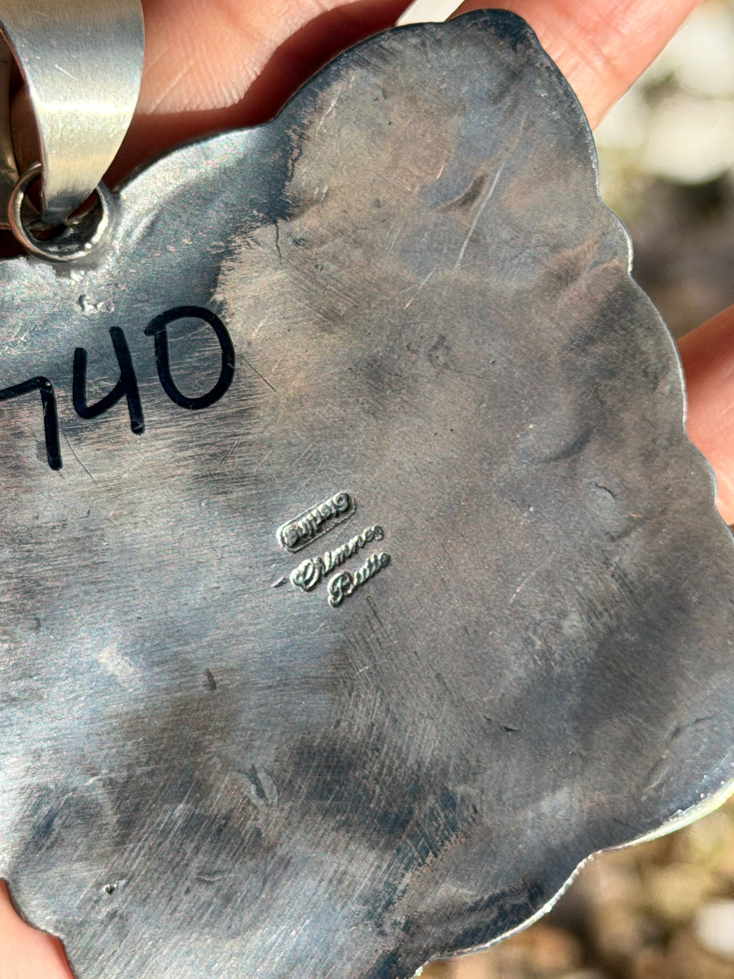 Chimney Butte horse pendant