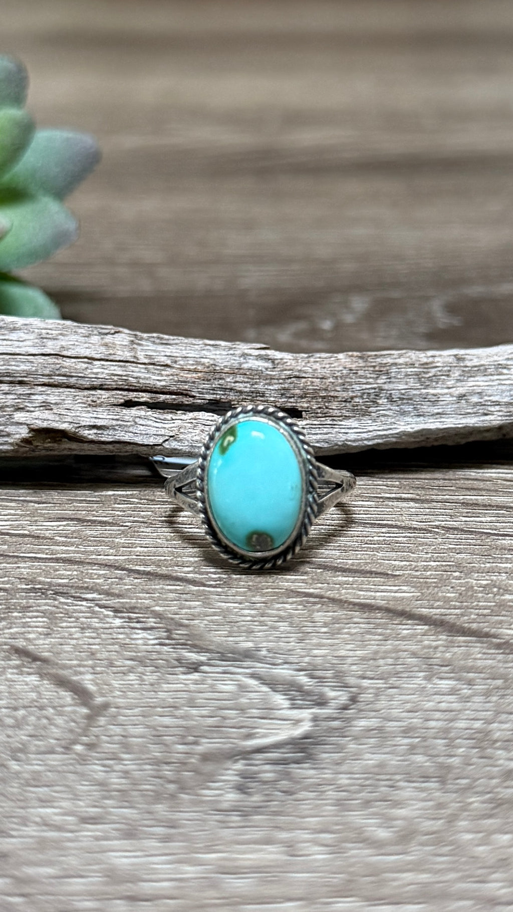 Jerryson Henio Sonoran Gold Ring, Size 8