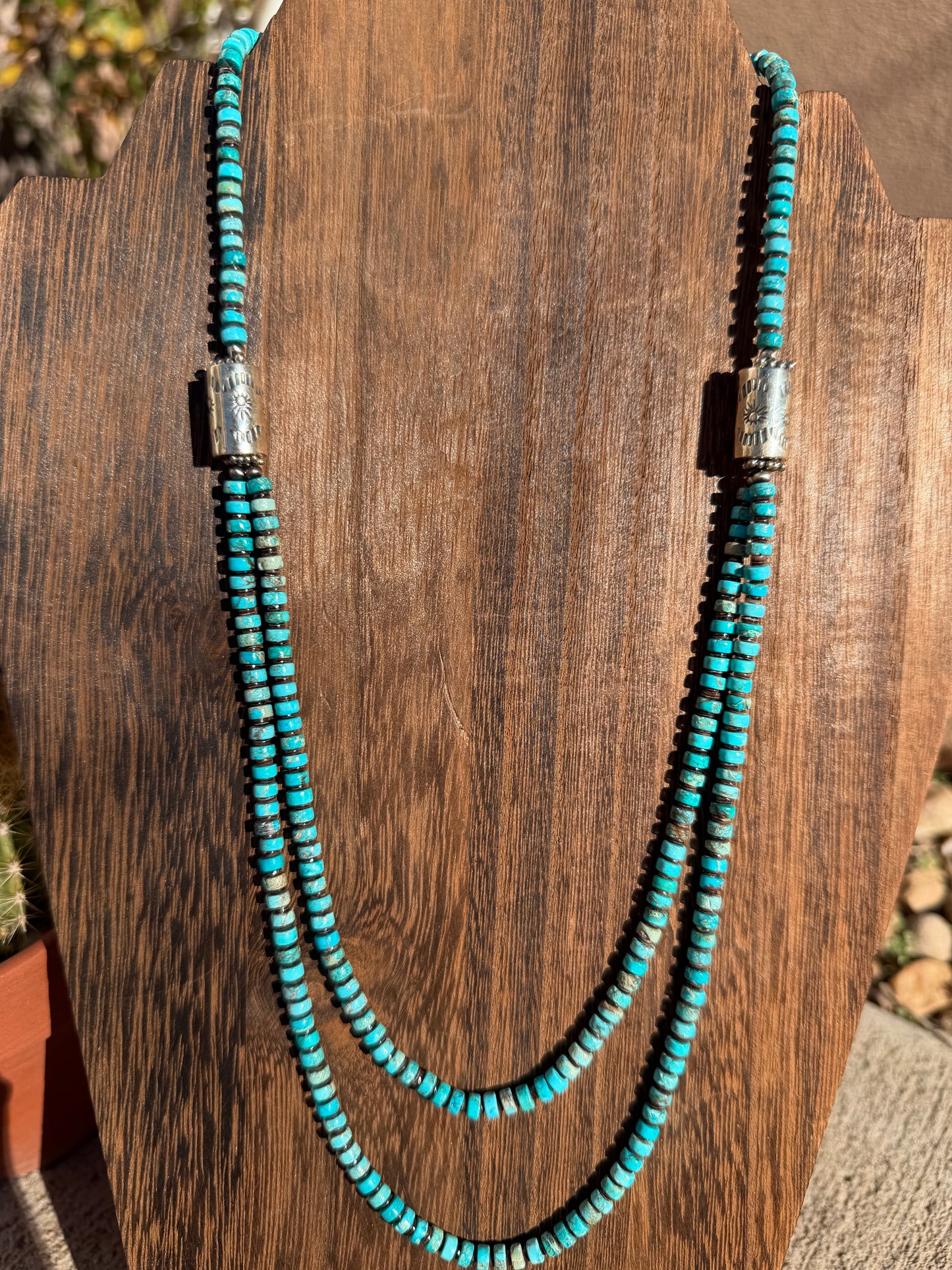 Turquoise & Barrels 21.5"