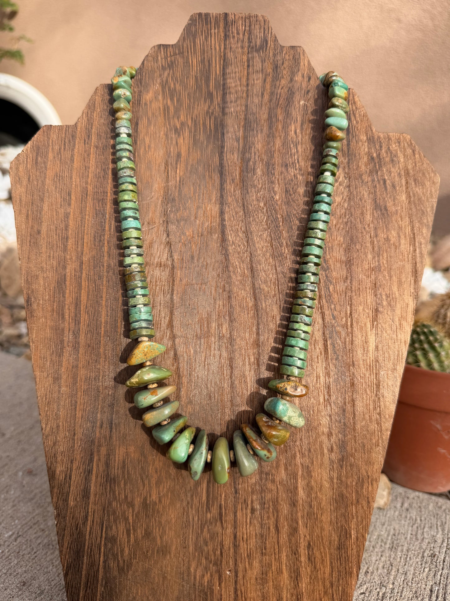 Chimney Butte Turquoise necklace 20"