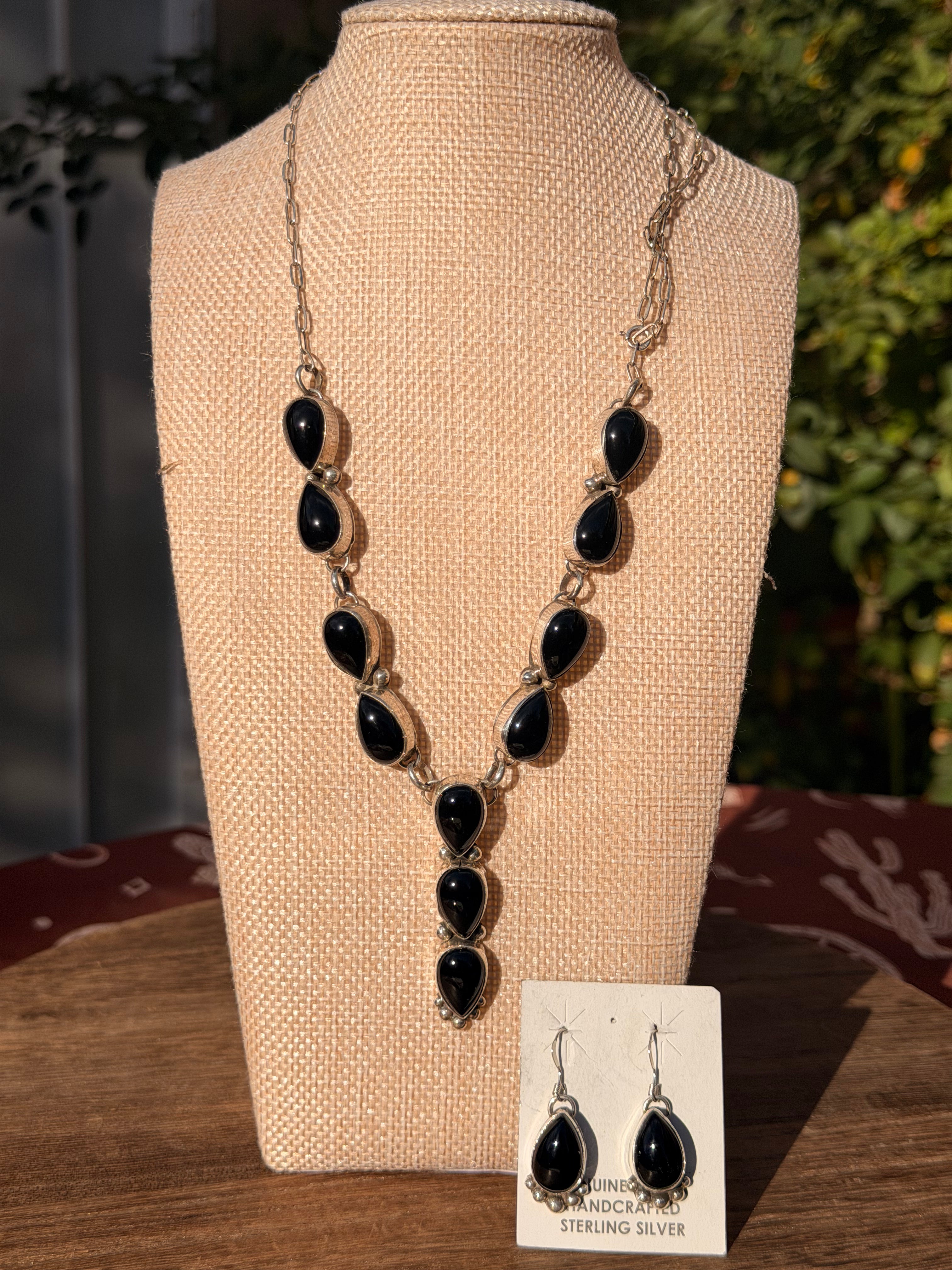 Black Onyx Lariat Set