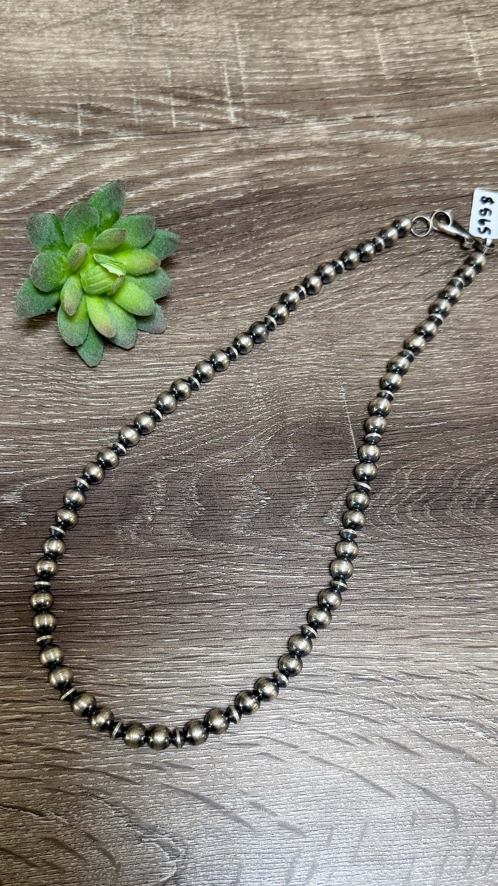 Chimney Butte saucer & pearl necklace 22.5"