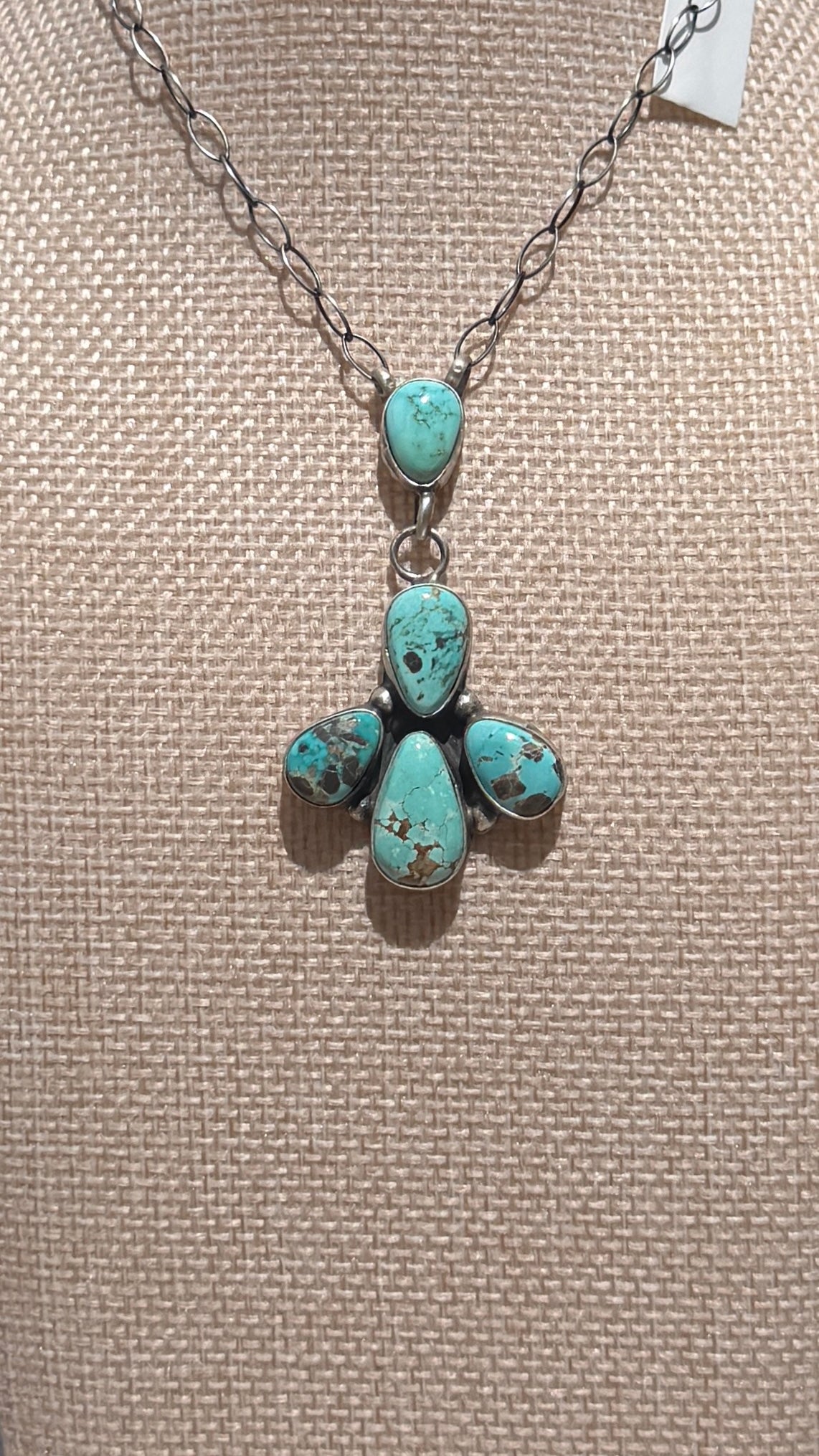 Native made cluster lariat