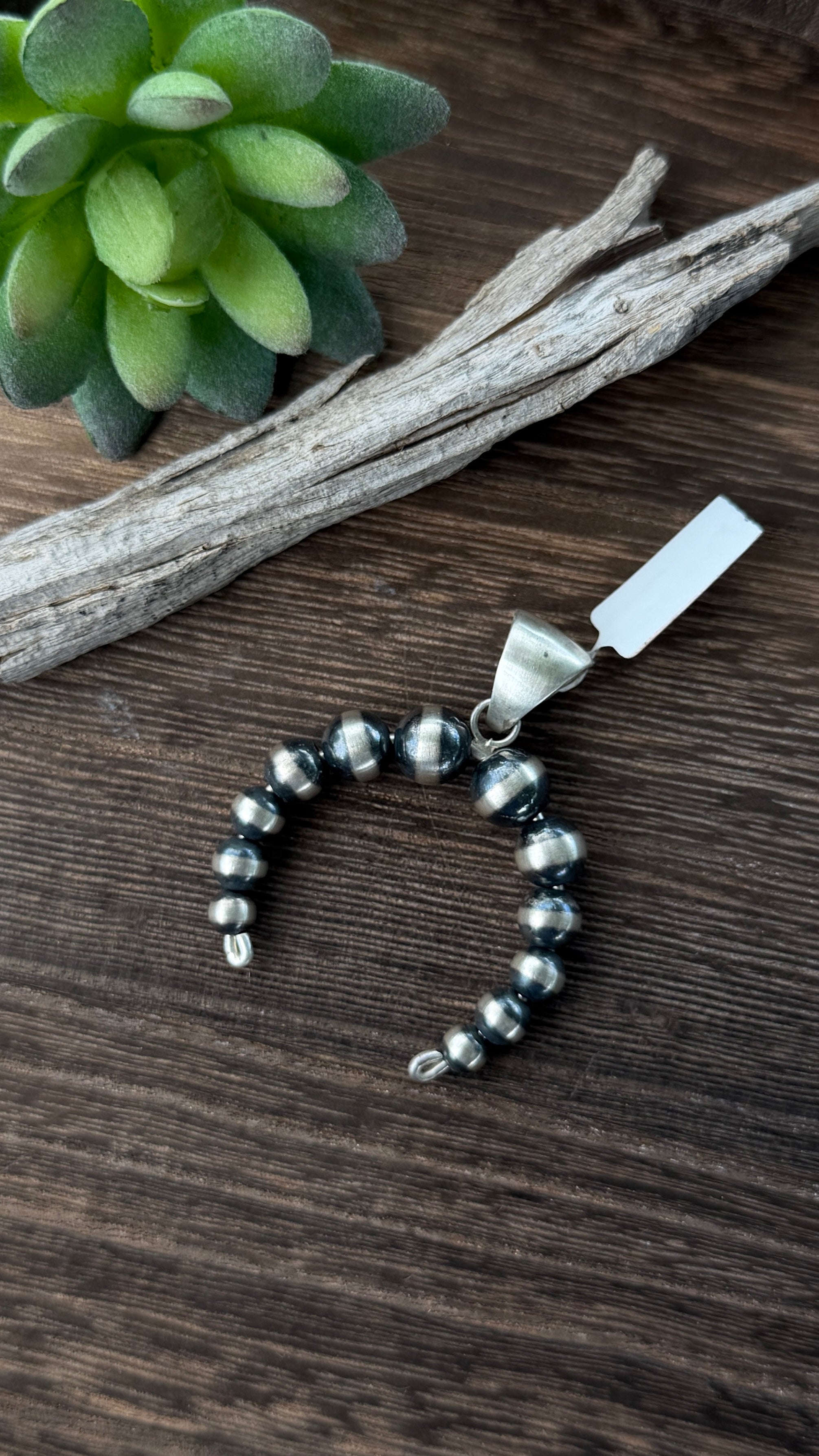 Silver Pearl Naja