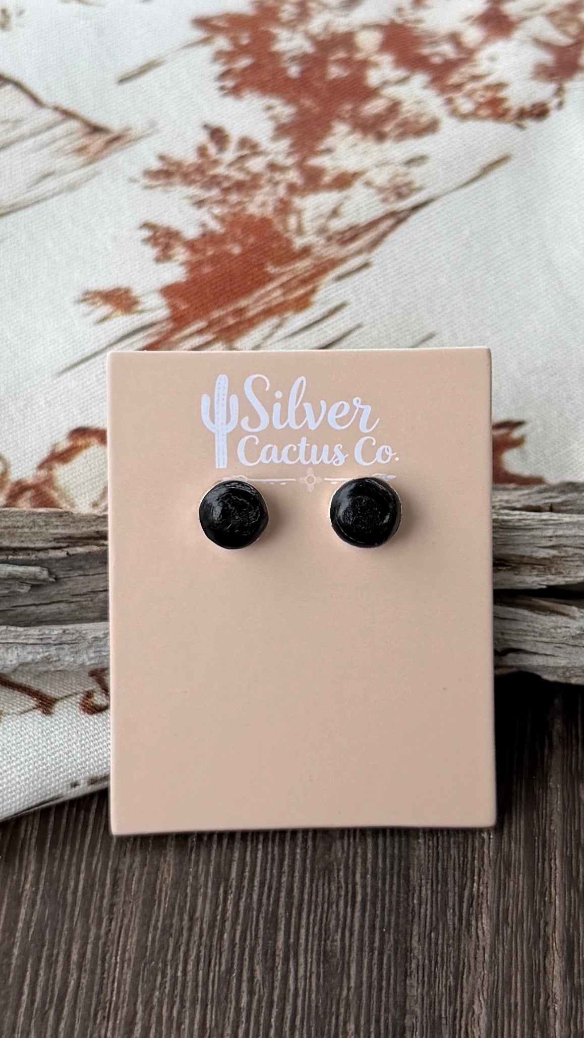 Richard Siow black onyx studs