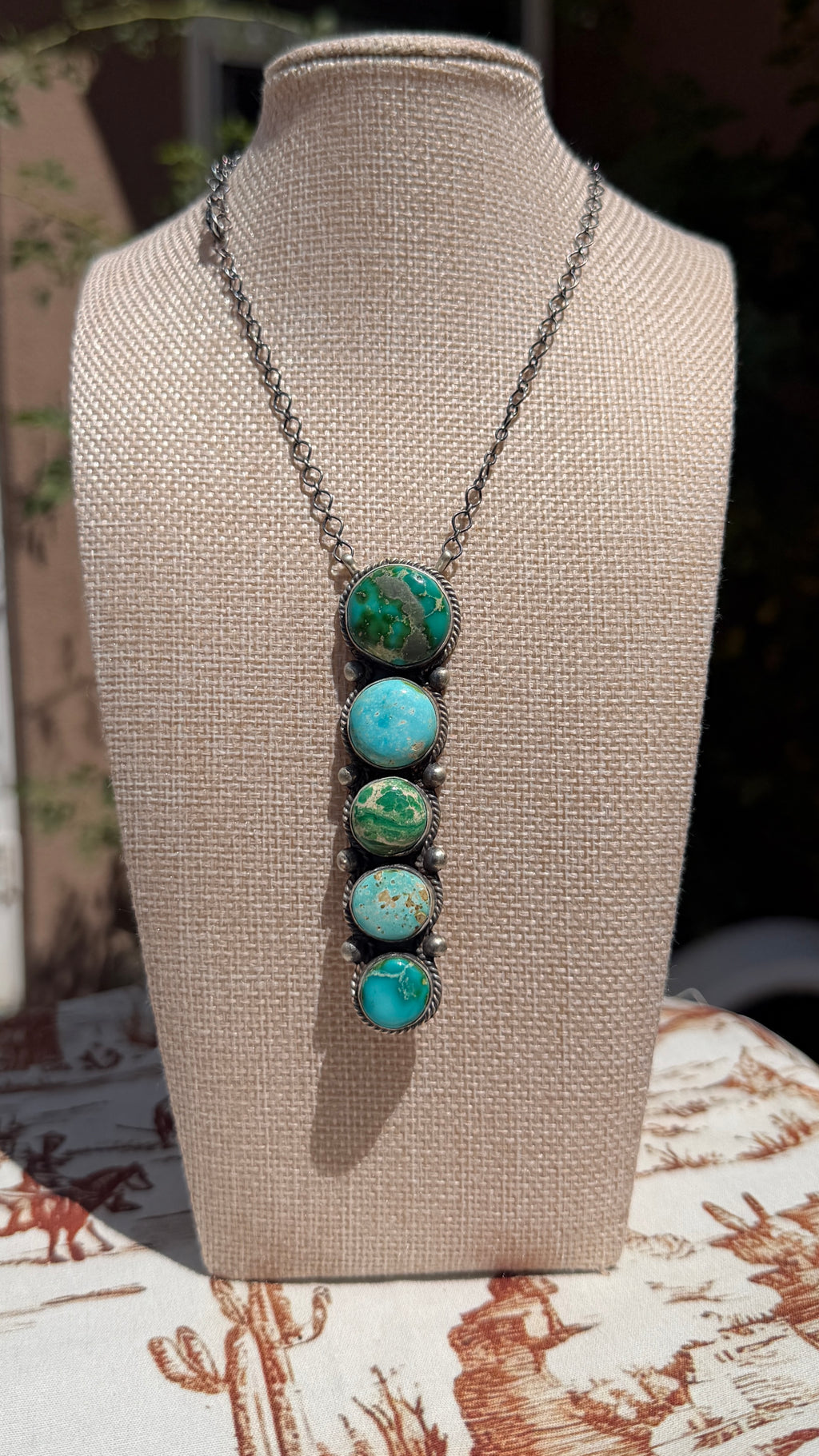 Vicky Hicks Sonoran Gold TQ lariat