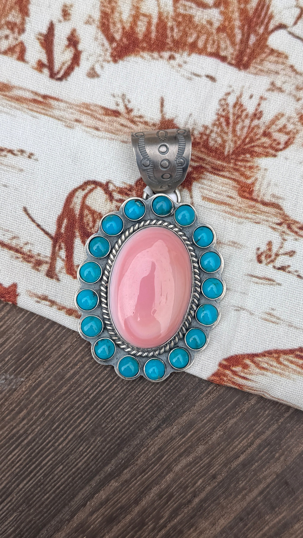 Sleeping Beauty & Pink conch cluster pendant