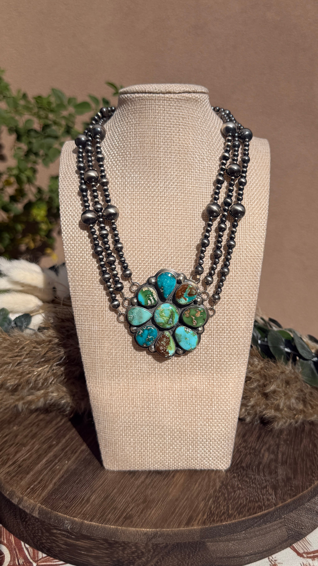 Delbert Sacatero Cluster necklace