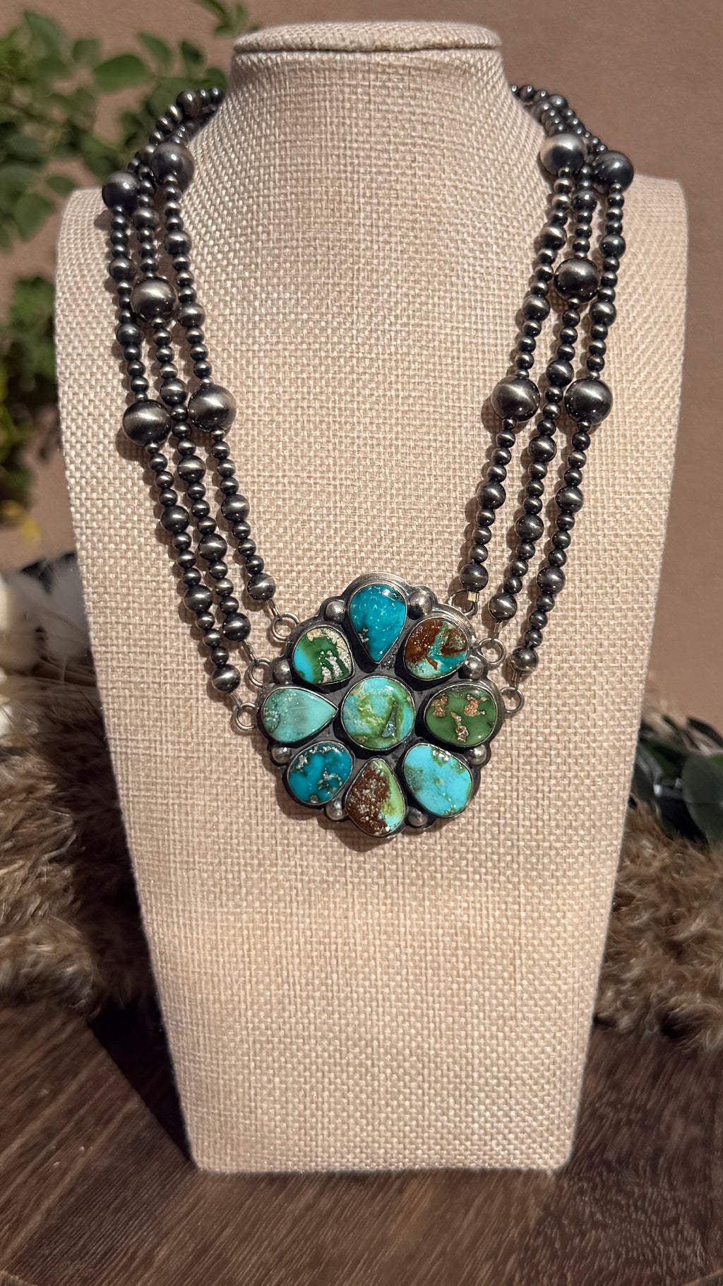 Delbert Sacatero Cluster necklace
