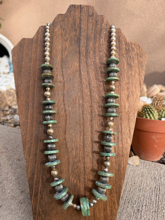Chimney Butte melon pearls & turquoise 26.5"
