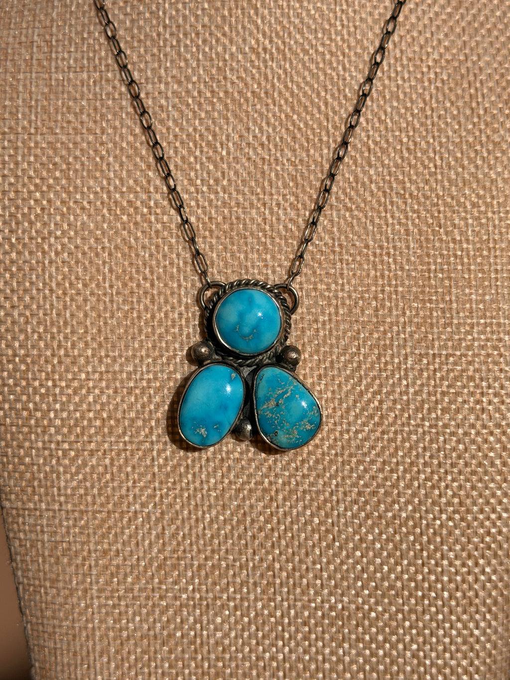 Hiram Largo Blue Ridge Bar Necklace
