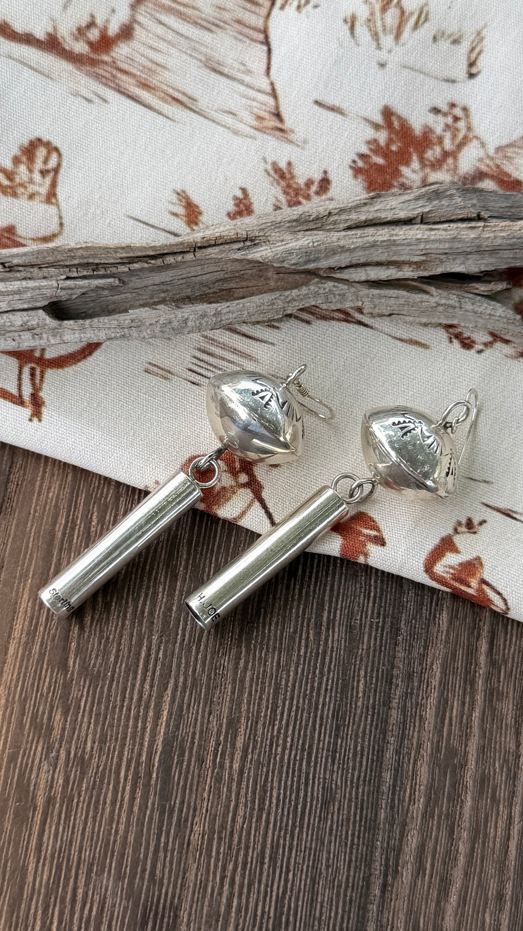 Harold Joe saucer & barrel dangles