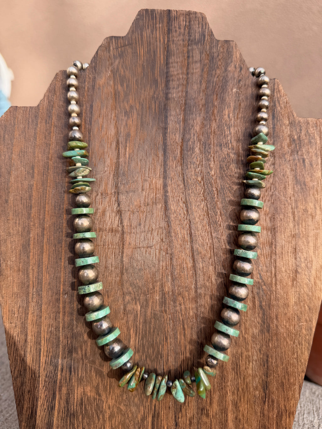 Chimney Butte Pearls & Turquoise 20"