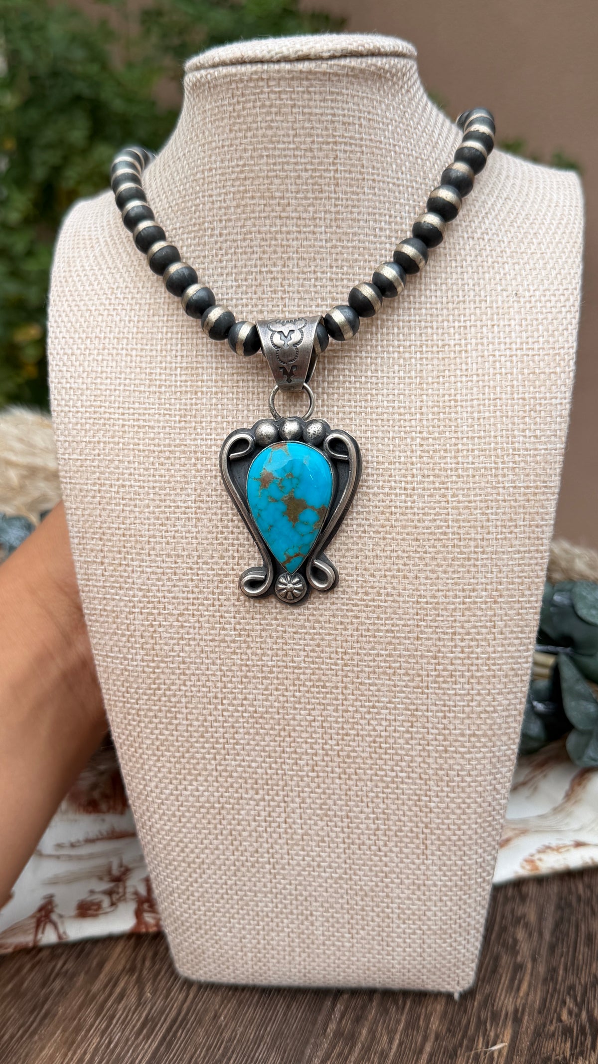 Delbert Sacatero Kingman Penant