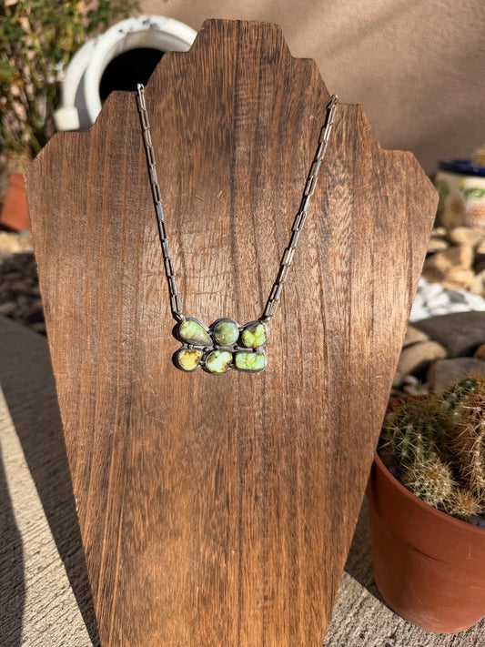 Palomino girl bar necklace 18"