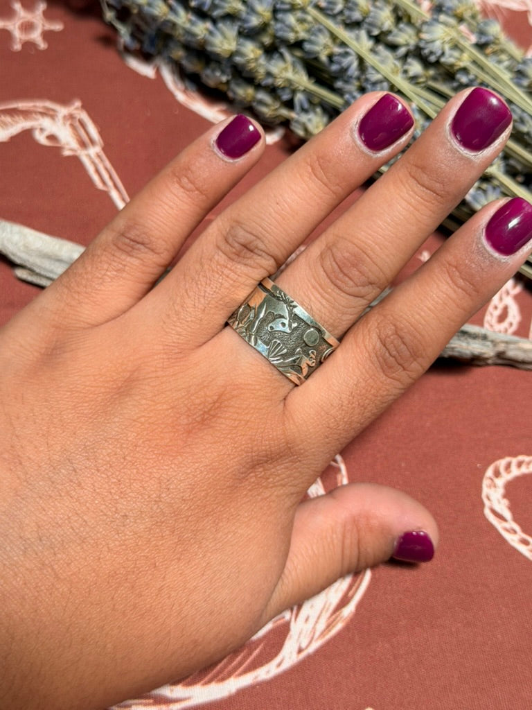 Story Teller Ring