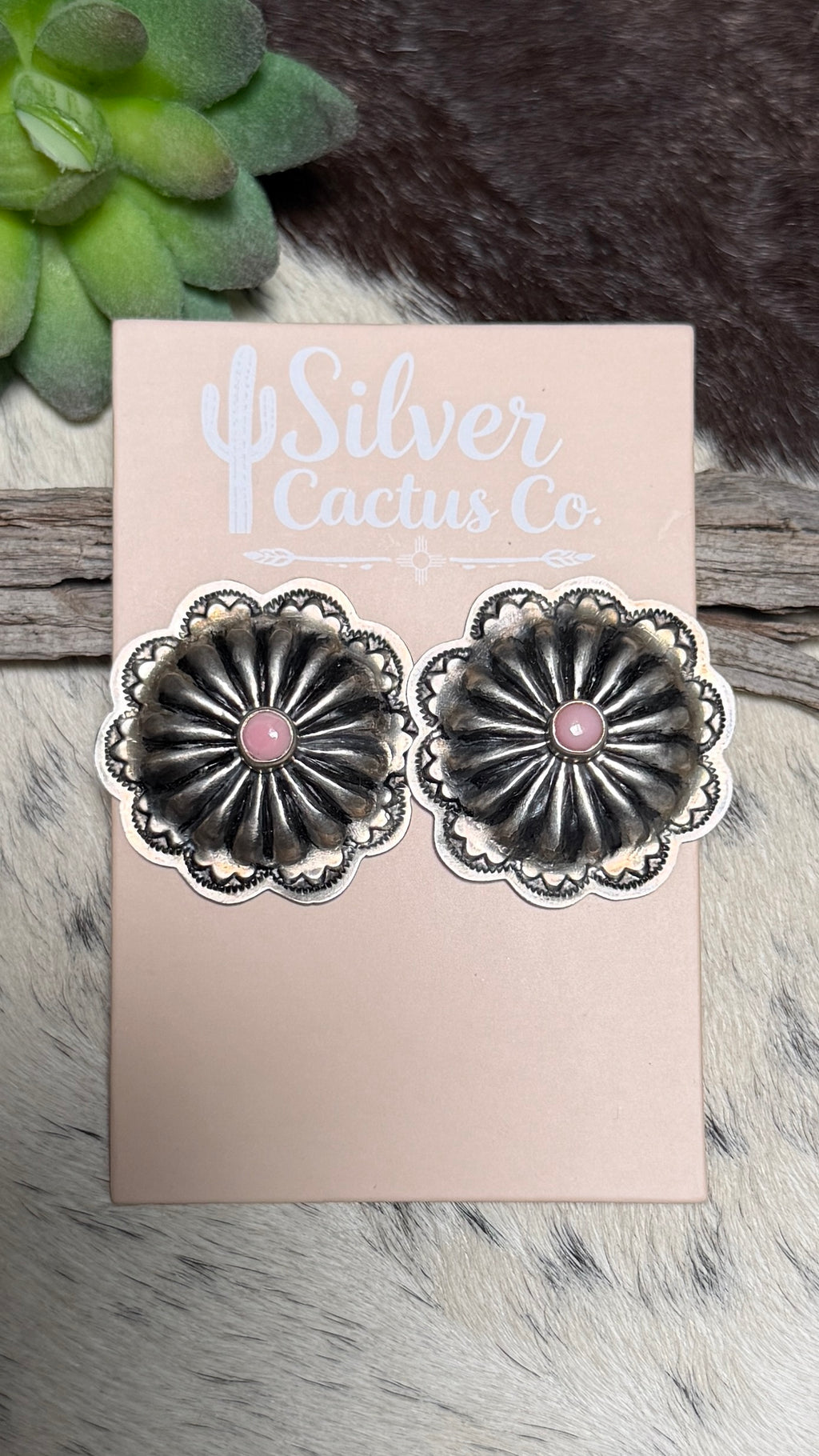 B Shorty pink conch concho studs