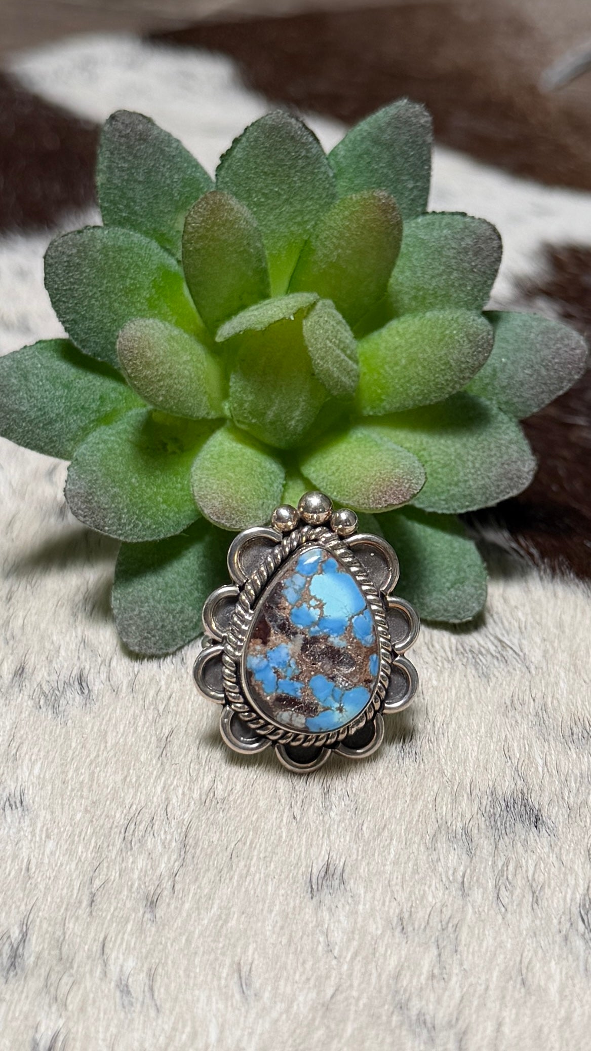 Golden Hills Tear Drop Ring, Size 7