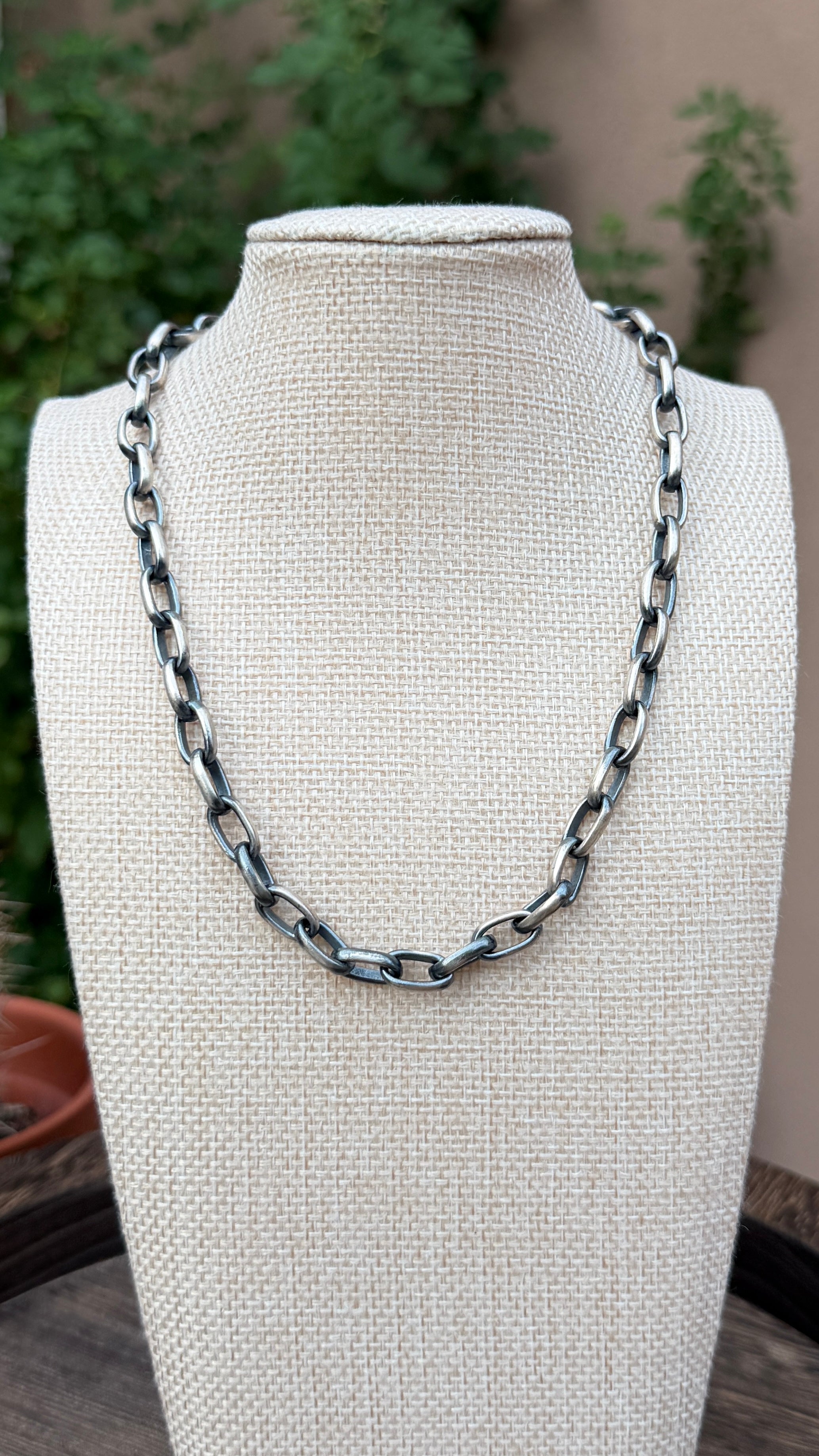Chimney Butte Silver 25 inch chain