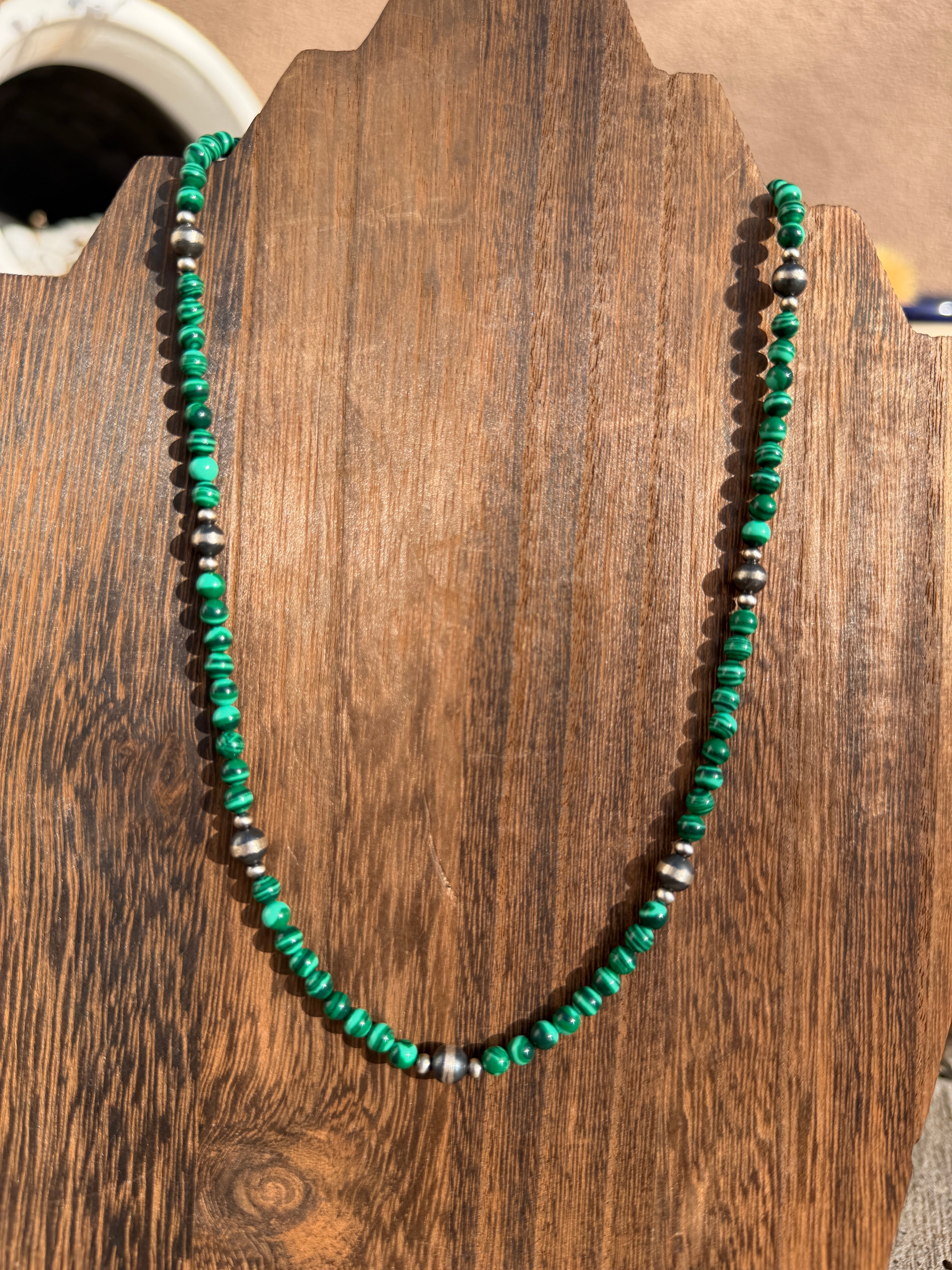 Malachite & Pearls 18"