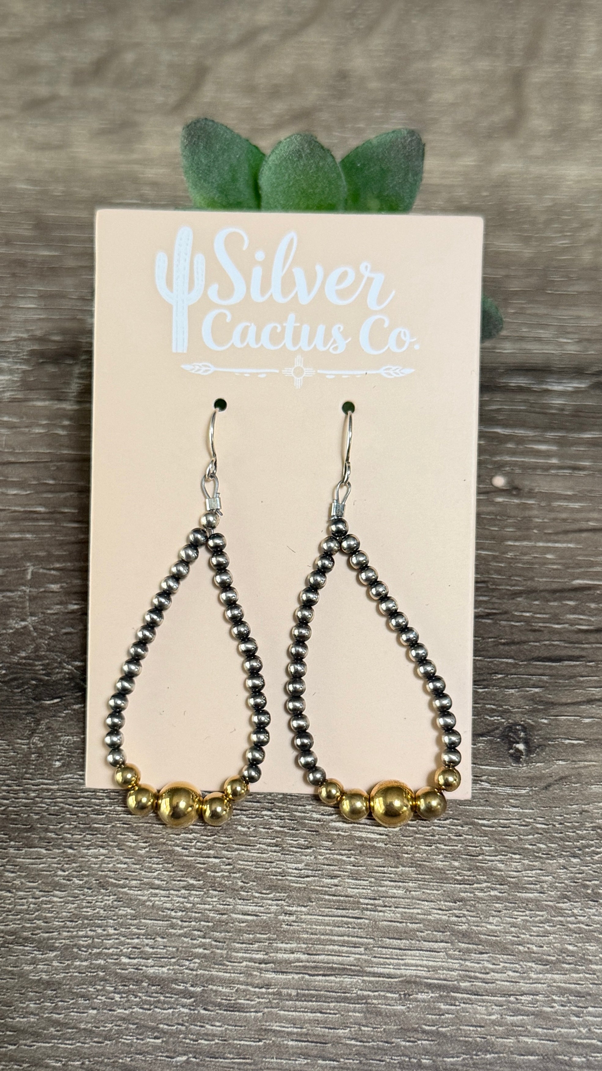 Pearls & gold loops