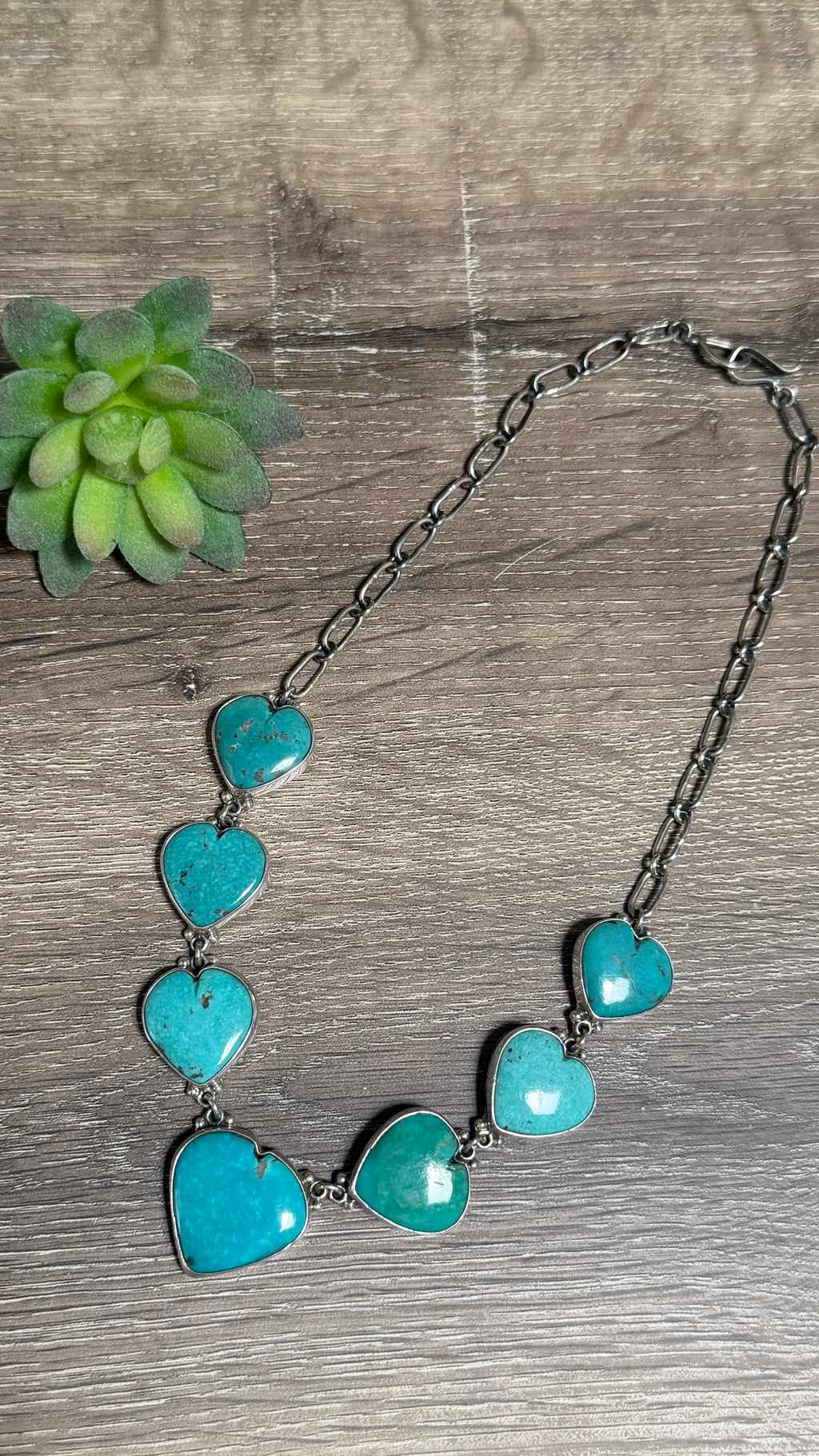Federico Jimenez 7 stone heart statement #4