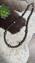 Chimney Butte 20.5" pearls