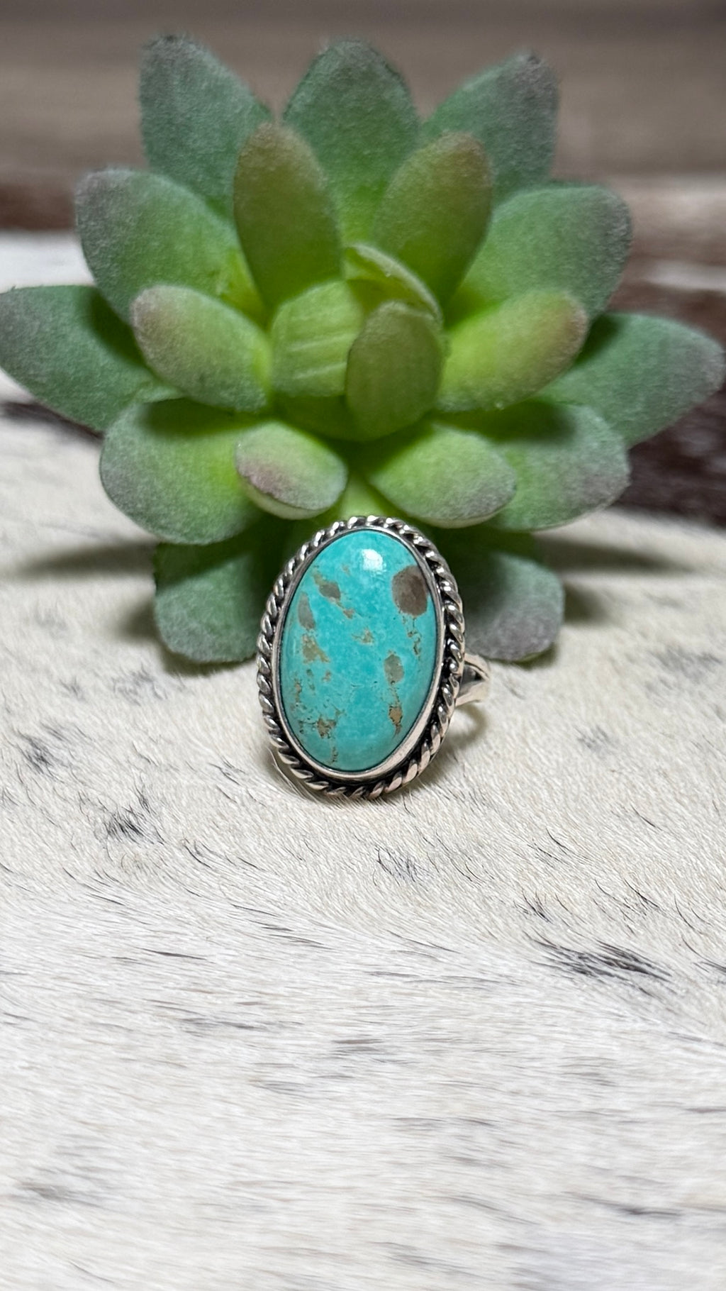 Native made TQ ring size 5.5