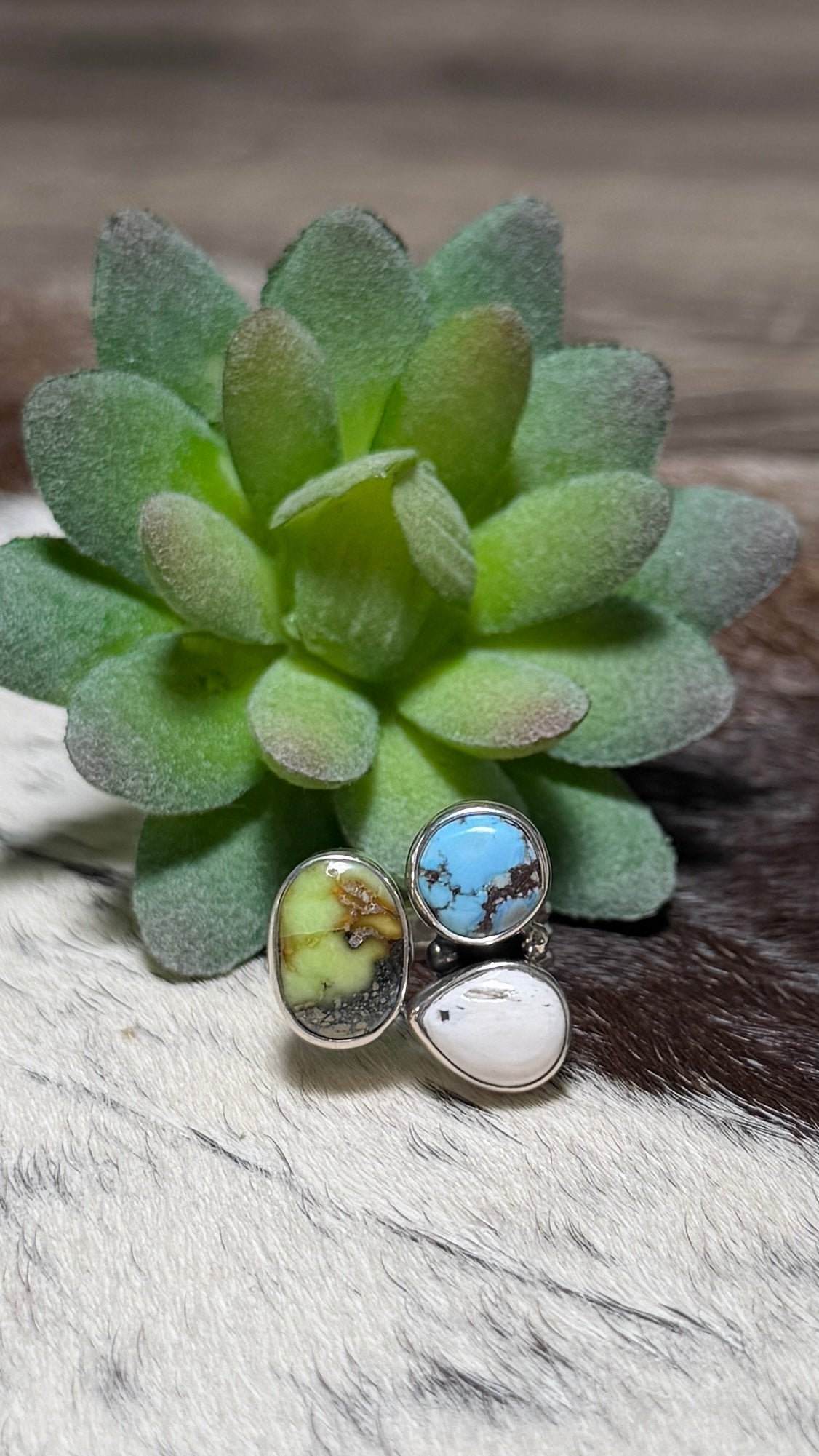 Mixed stone ring size 5.5