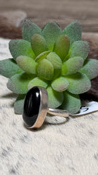 Medru Black Onyx ring size 5.5