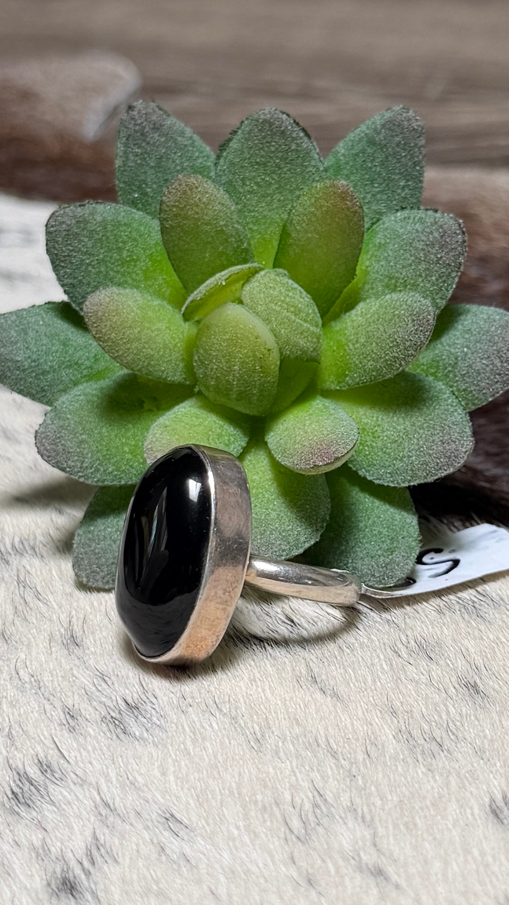Medru Black Onyx ring size 5.5