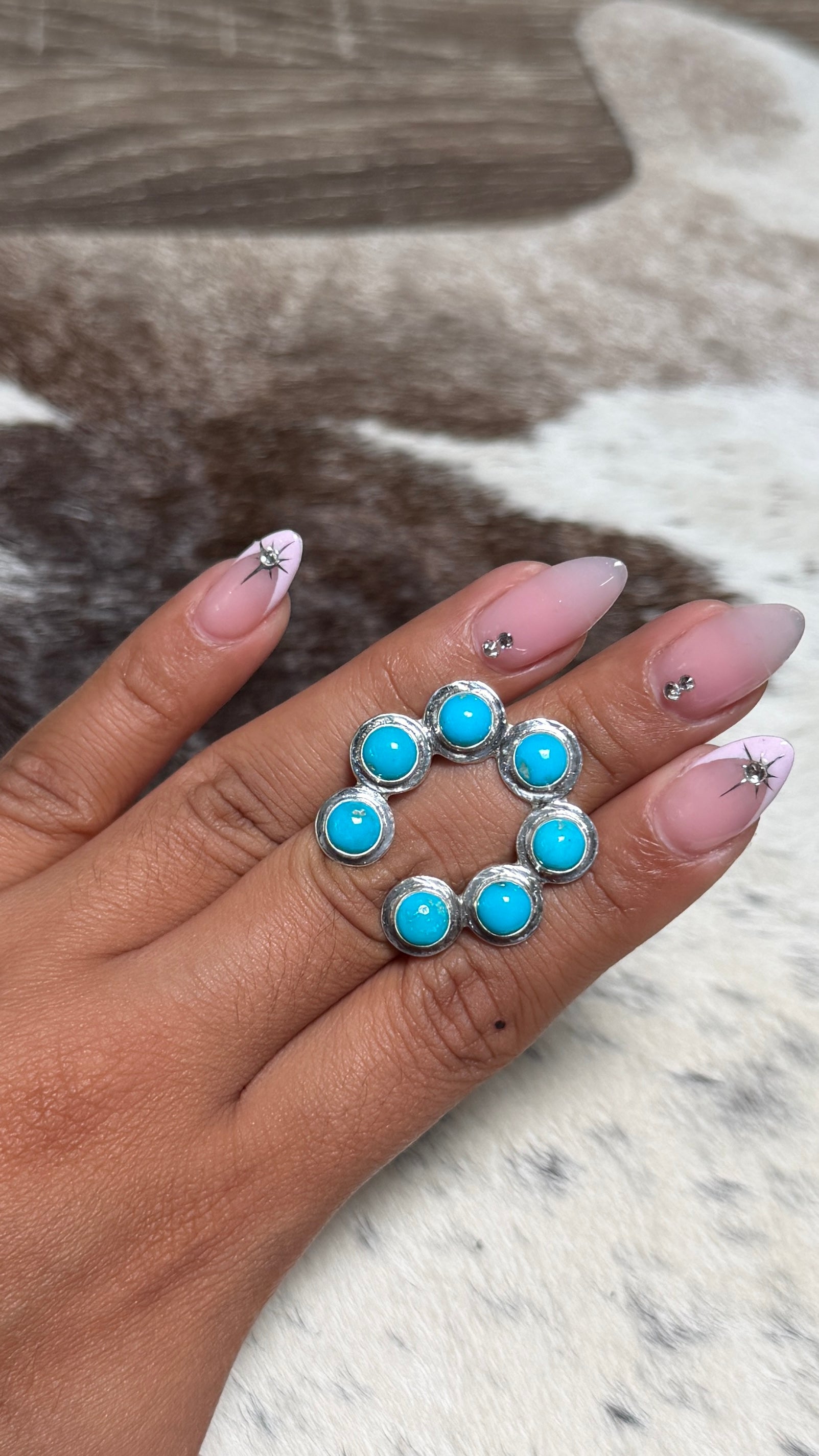 TQ Naja ring