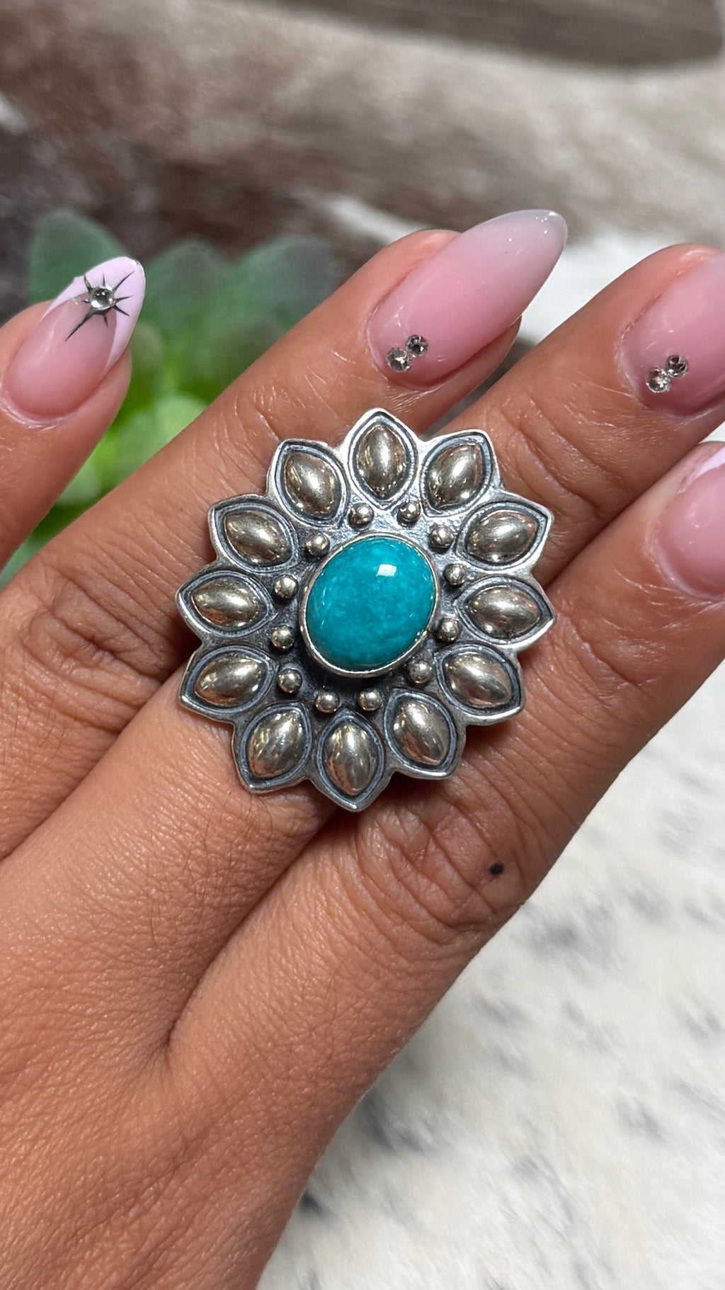 Jerald Francisco TQ sunflower ring size 6.5
