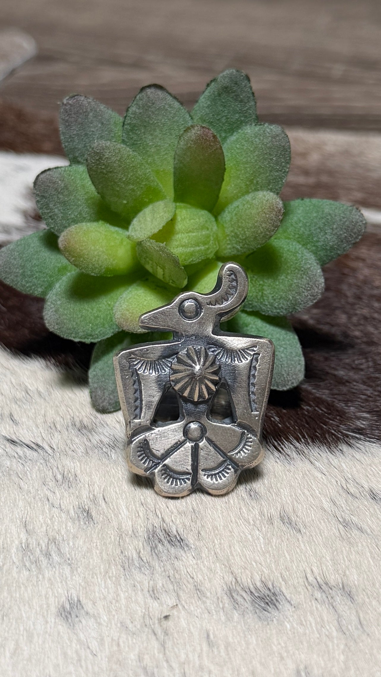 Chimney Butte bird ring size 6.5