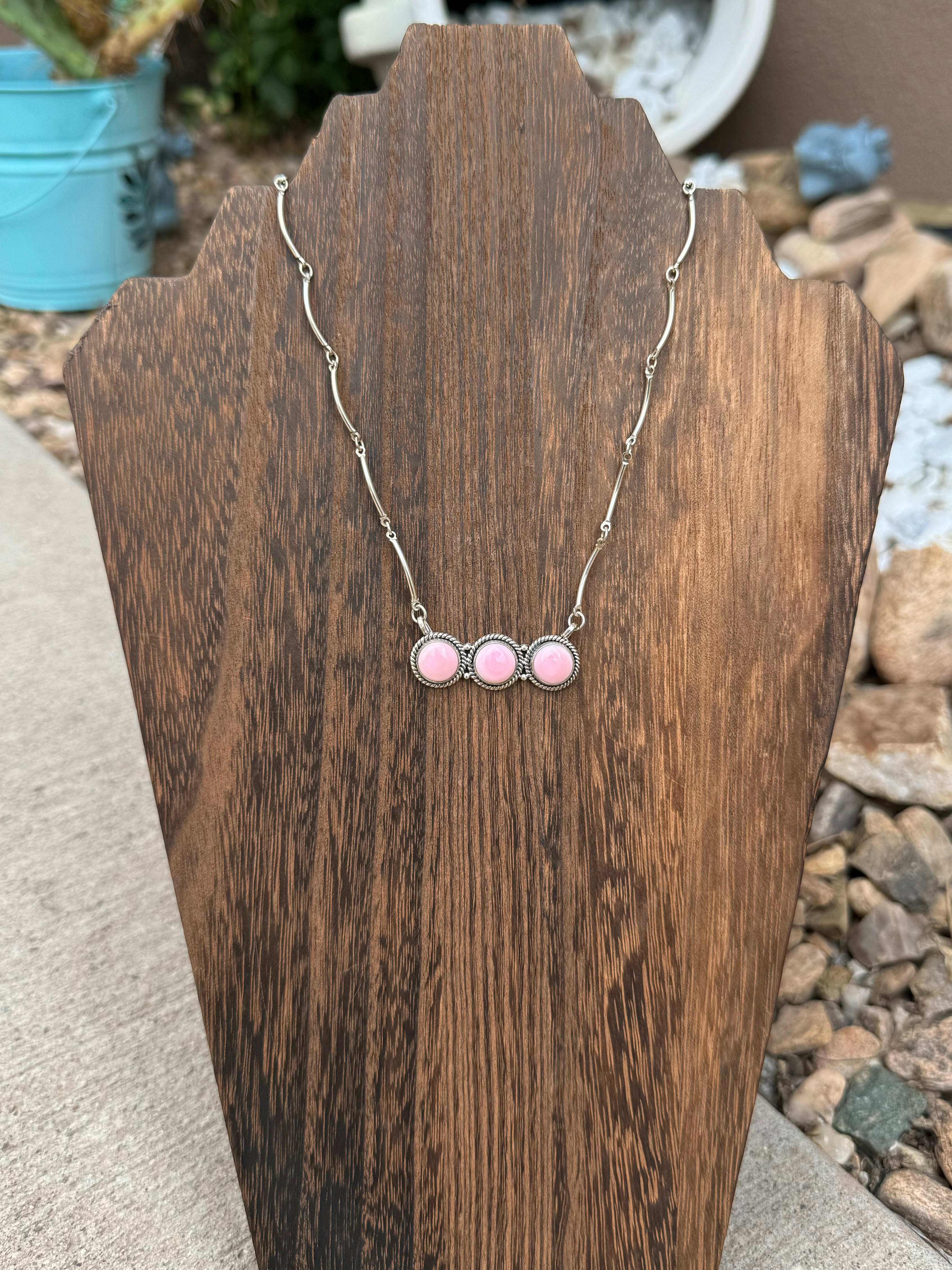Pink Conch Bar Necklace