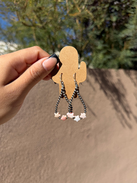 Silver pearl & pink conch star loop earrings