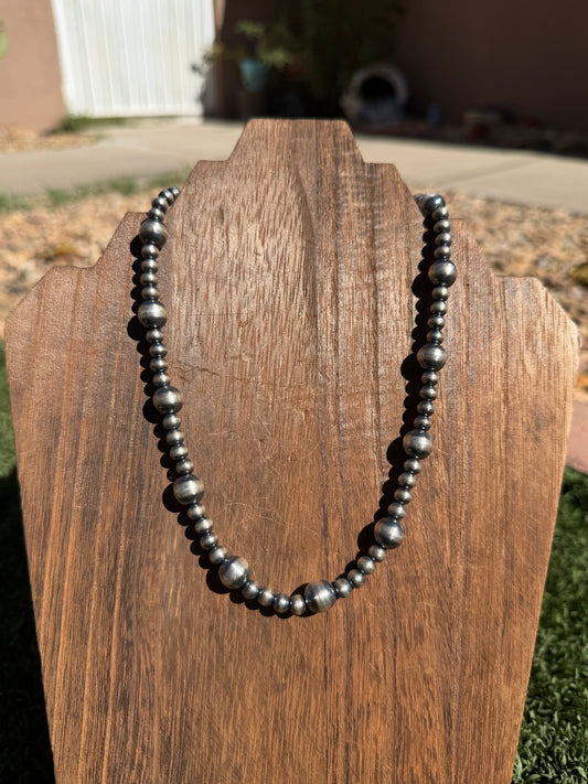 Chimney Butte handmade pearl necklace
