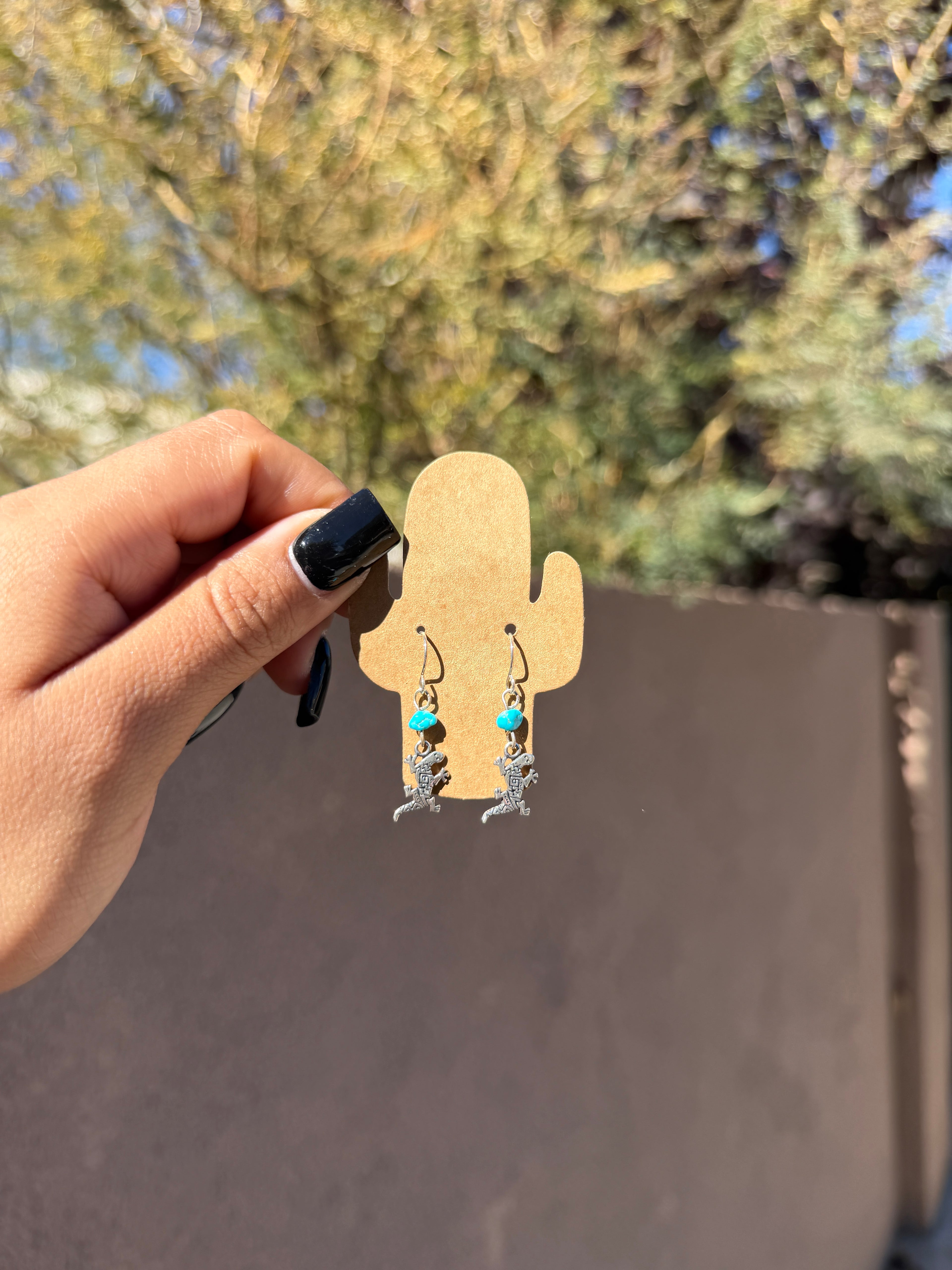 Gecko dangles