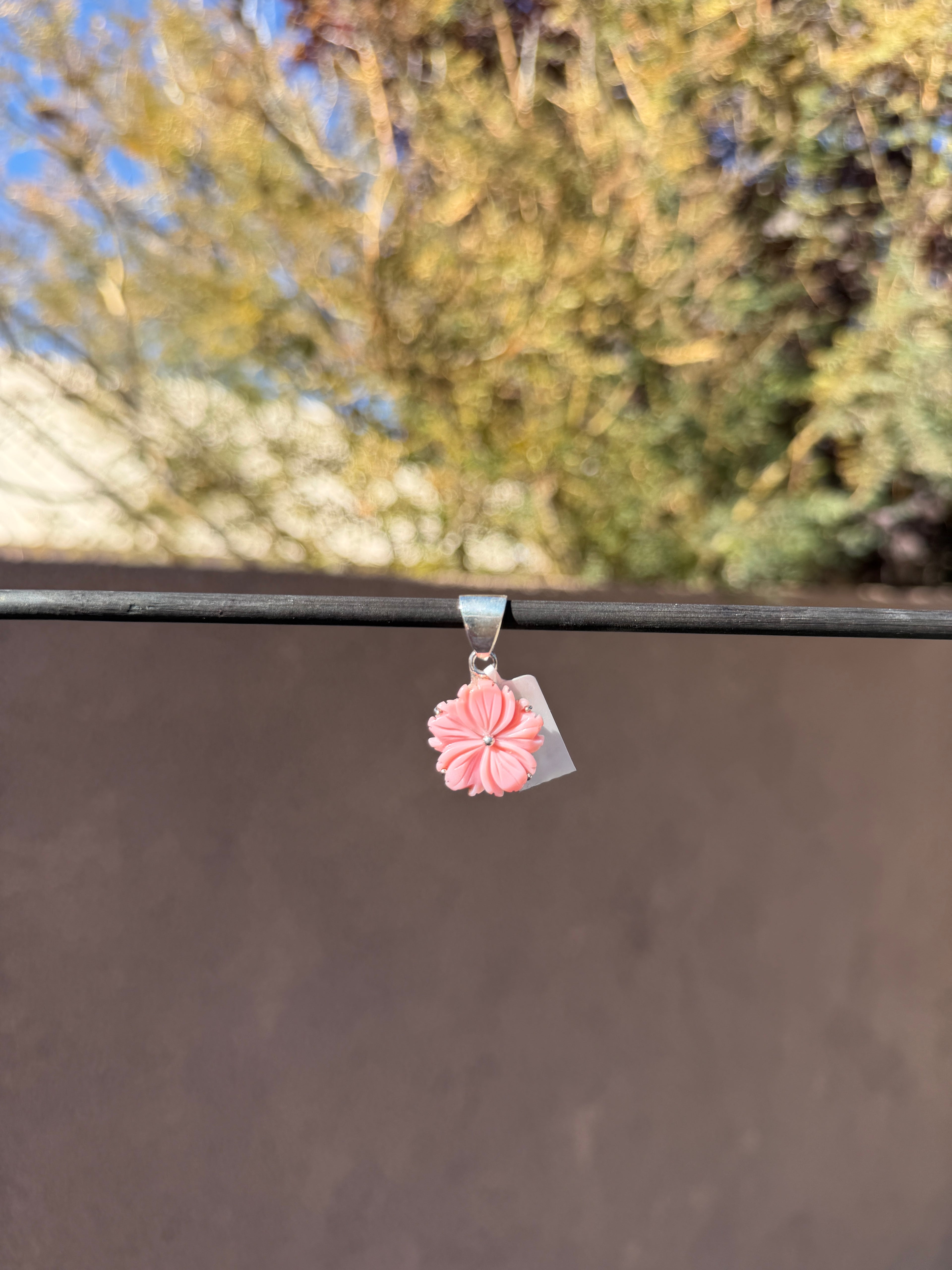 Daisy pendant