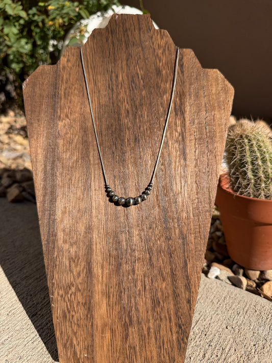 Liquid silver & graduated pearls