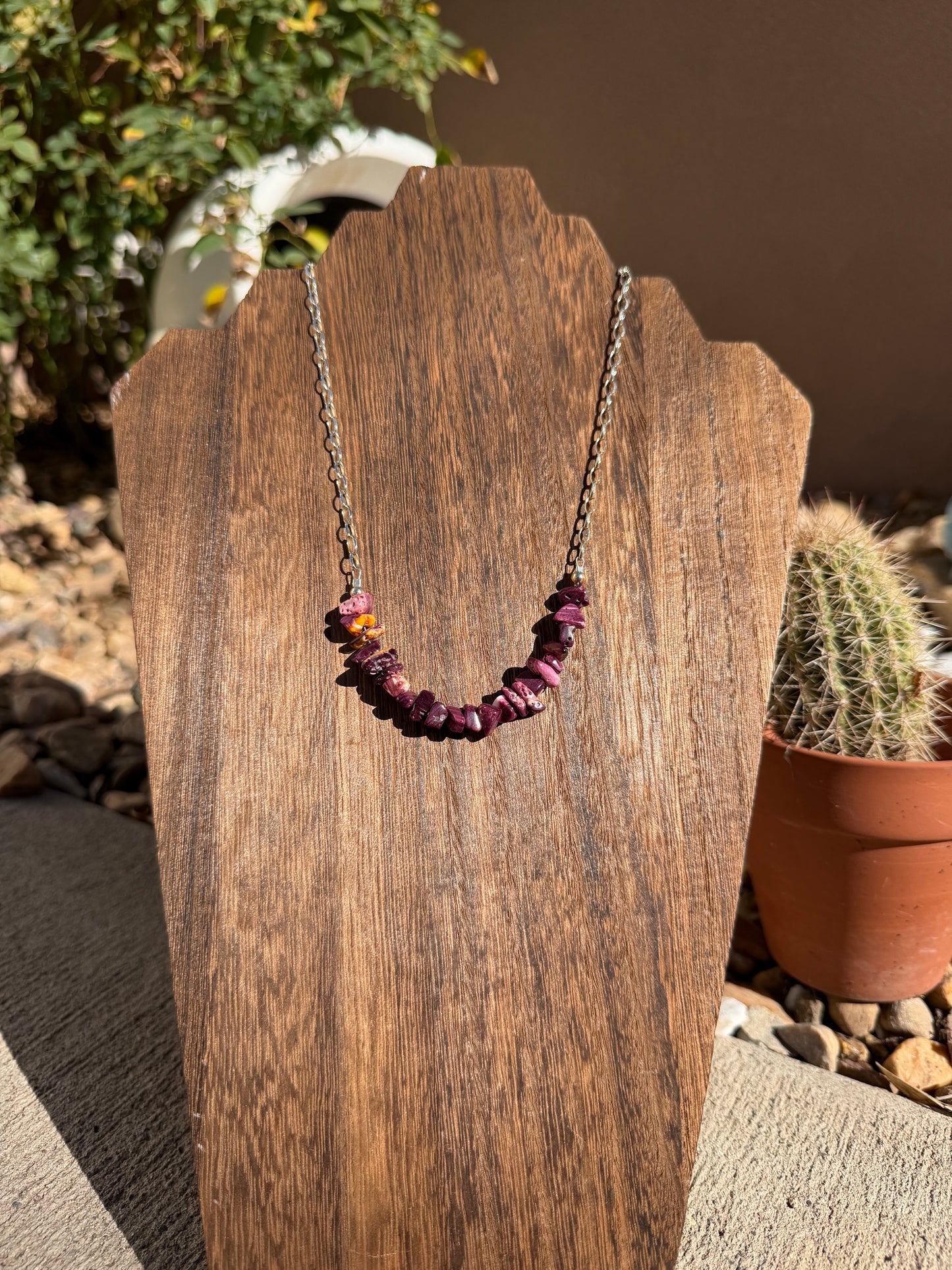 Purple spiny & chain necklace