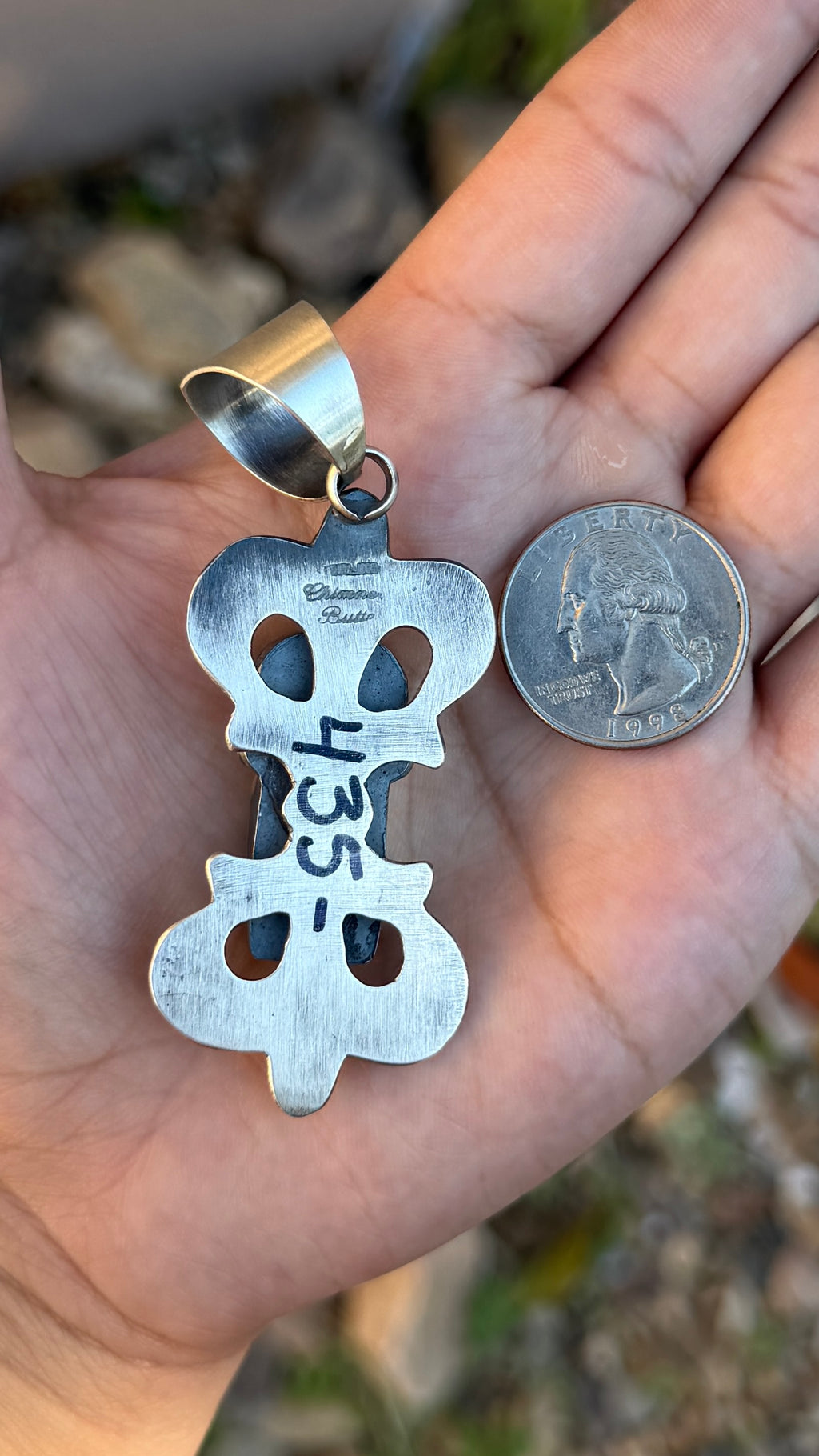 Chimney Butte White buffalo & Onyx pendant