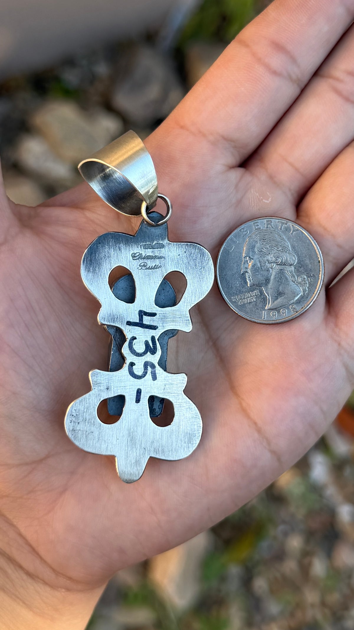 Chimney Butte White buffalo & Onyx pendant