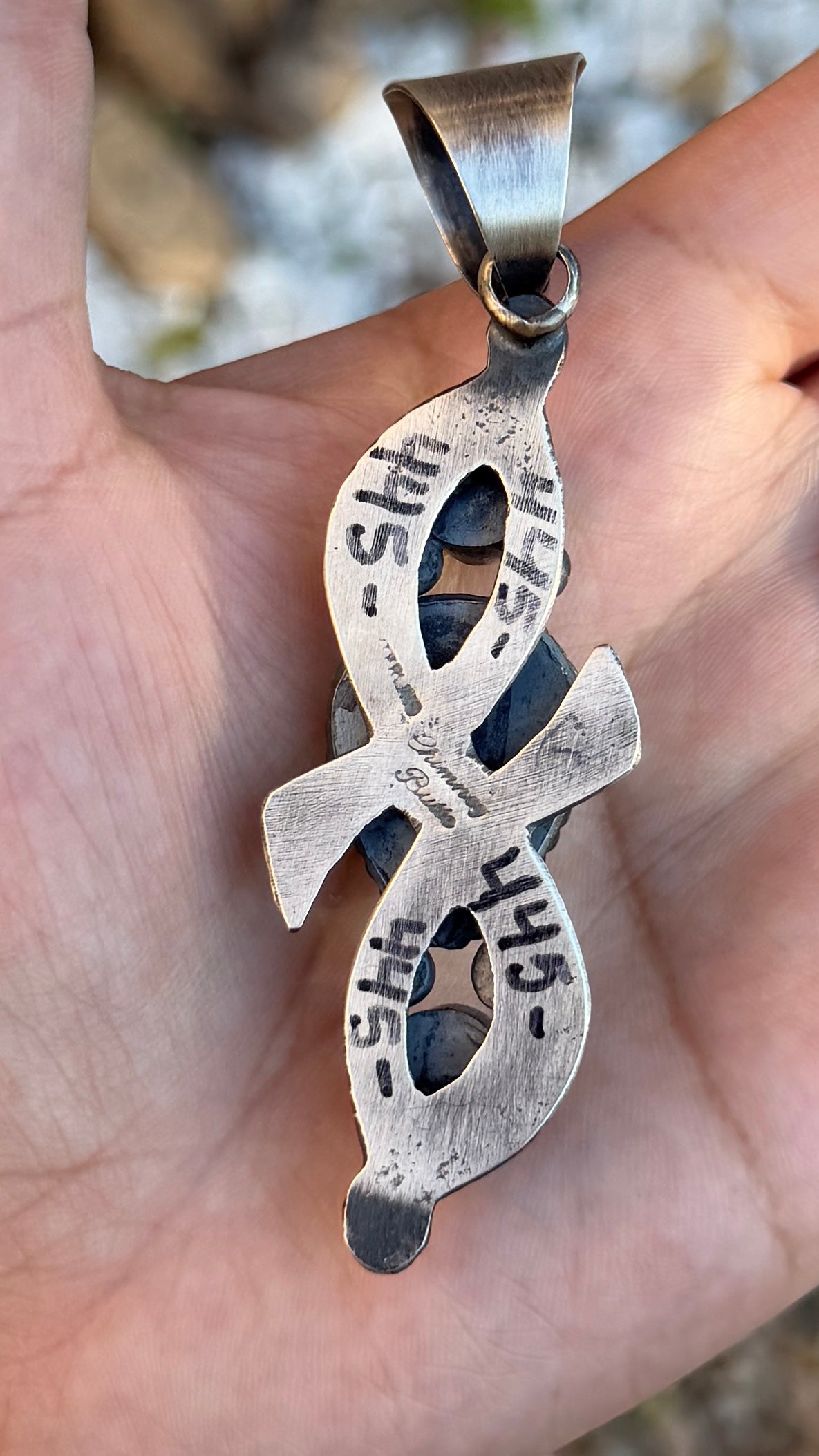 Chimney Butte Black Onyx & Kingman pendant